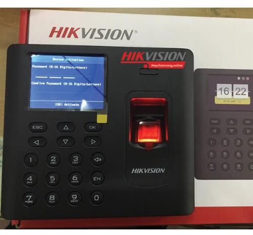 Máy chấm công vân tay HIKVISION DS-K1A802MF-B - Được Phân Phối Tại Hà Nội 365